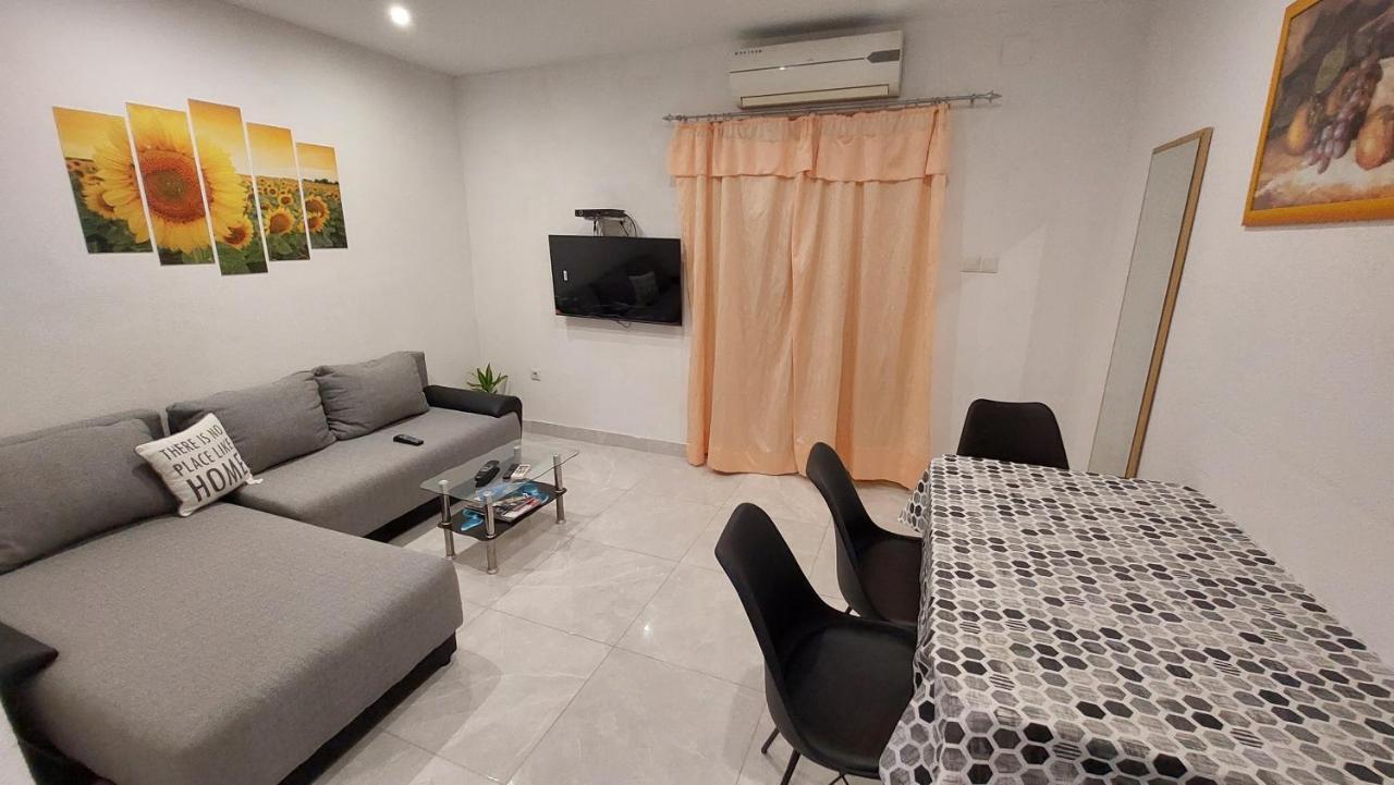 Apartments Pletikosa Brodarica  Zewnętrze zdjęcie