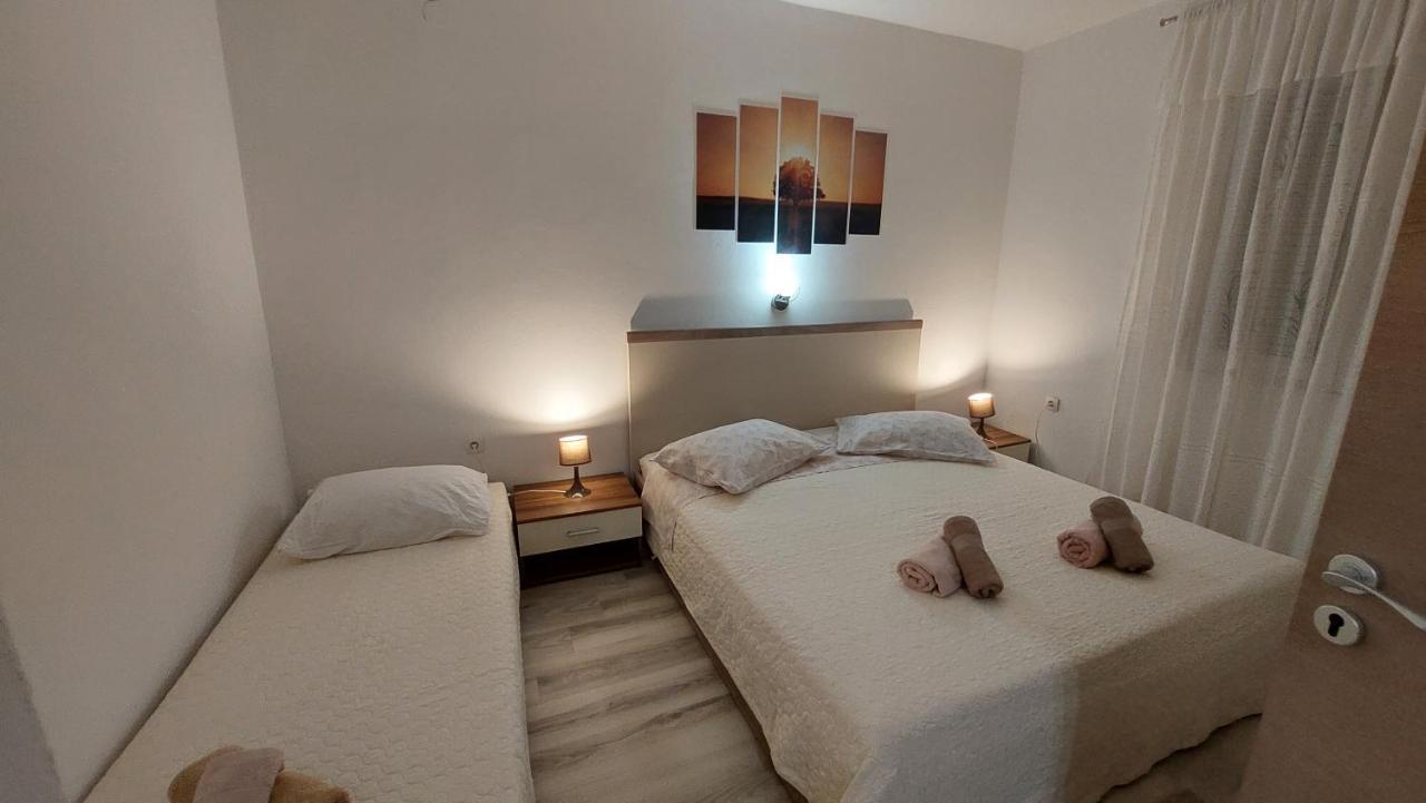 Apartments Pletikosa Brodarica  Zewnętrze zdjęcie